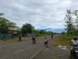 Polres Yahukimo dan Brimob Polda Papua Gelar Strong Point di Lokasi Keramaian, Tingkatkan Rasa Aman Warga