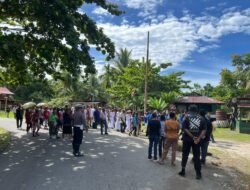 Wujud Pelayanan Prima, Sat Lantas Polres Sarmi Kawal Prosesi Jalan Salib San Damiano