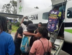 Polres Nduga Evakuasi Korban Luka Akibat Konflik Antarwarga ke RSUD Timika