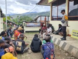 Polres Tolikara Fasilitasi Problem Solving Kasus Kekerasan dalam Rumah Tangga Secara Kekeluargaan