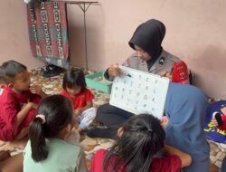 Subsatgas Si-Ipar Operasi Rasaka Cartenz Didik Anak-Anak Heram Lewat Rumah Belajar