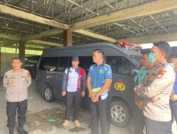 Tim Forensik dan DVI Polda Papua Barat Gelar Otopsi Korban Yang Ditemukan di Mobil Innova