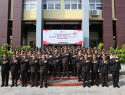 Polda Papua Barat Gelar Upacara Peringatan Hari Ibu Ke-97, Teguhkan Peran Strategis Perempuan Menuju Indonesia Emas 2045