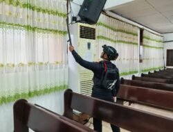 Operasi Lilin Mansinam 2025, Sterilisasi Gereja untuk Keamanan Ibadah Natal