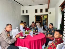 Wakapolda Papua Kunjungi Anggota yang Merayakan Natal, Wujud Kepedulian dan Kehangatan Pimpinan