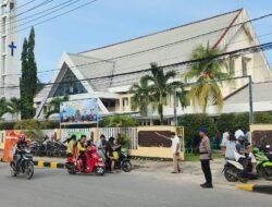 Pastikan Ibadah Aman dan Khidmat, Operasi Lilin Cartenz 2025 Intensifkan Pengamanan Gereja di Kota Jayapura