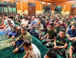 Panglima TNI Sholat Subuh Berjamaah Bersama Prajurit Satgas Pamtas RI-PNG Mobile