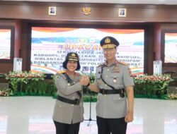 Kapolda Papua Barat Pimpin Penyambutan Wakapolda Papua Barat dan Sertijab Tujuh Pejabat Utama