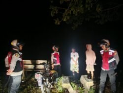 Satuan Samapta Polres Waropen Intensifkan Patroli Dialogis Malam Hari, Jaga Kamtibmas Tetap Kondusif
