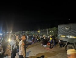 Polres Tolikara Pastikan Ibadah Tarawih Hari Ke-10 di Karubaga Berlangsung Aman dan Kondusif