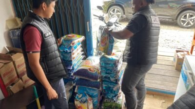 Satgas Saber Polres Pegunungan Bintang Cek Harga Sembako, Temukan Minyak Kita Dijual di Atas HET