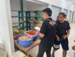 Satgas Saber Polres Supiori Cek Harga Pangan di Pasar Tradisional Korido Marsram
