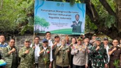 Dukung Program Pemerintah Dalam Pengelolaan Hasil Hutan, Dandim 1310/Bitung Dampingi Pangdam XIII/Merdeka Pada Kunjungan Kerja Menteri Kehutanan RI di Minahasa Utara