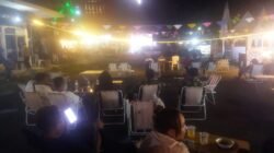 Ciptakan Suasana Akrab, Personel Kodim 1310/Bitung Nonton Bareng Piala Dunia 2026 Bersama Masyarakat