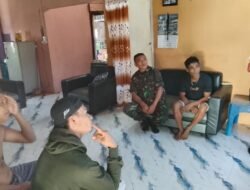 Perkokoh Sinergi Bersama Masyarakat di Wilayah Binaan, Personel Koramil Jajaran Kodim 1310/Bitung Gelar Nobar Bola Gembira Piala Dunia 2026