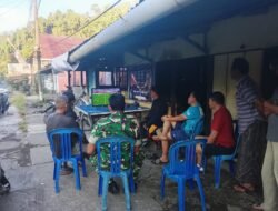 Momen Pererat Hubungan TNI-Rakyat, Babinsa Likupang Dua Nobar Piala Dunia 2026 Bersama Masyarakat